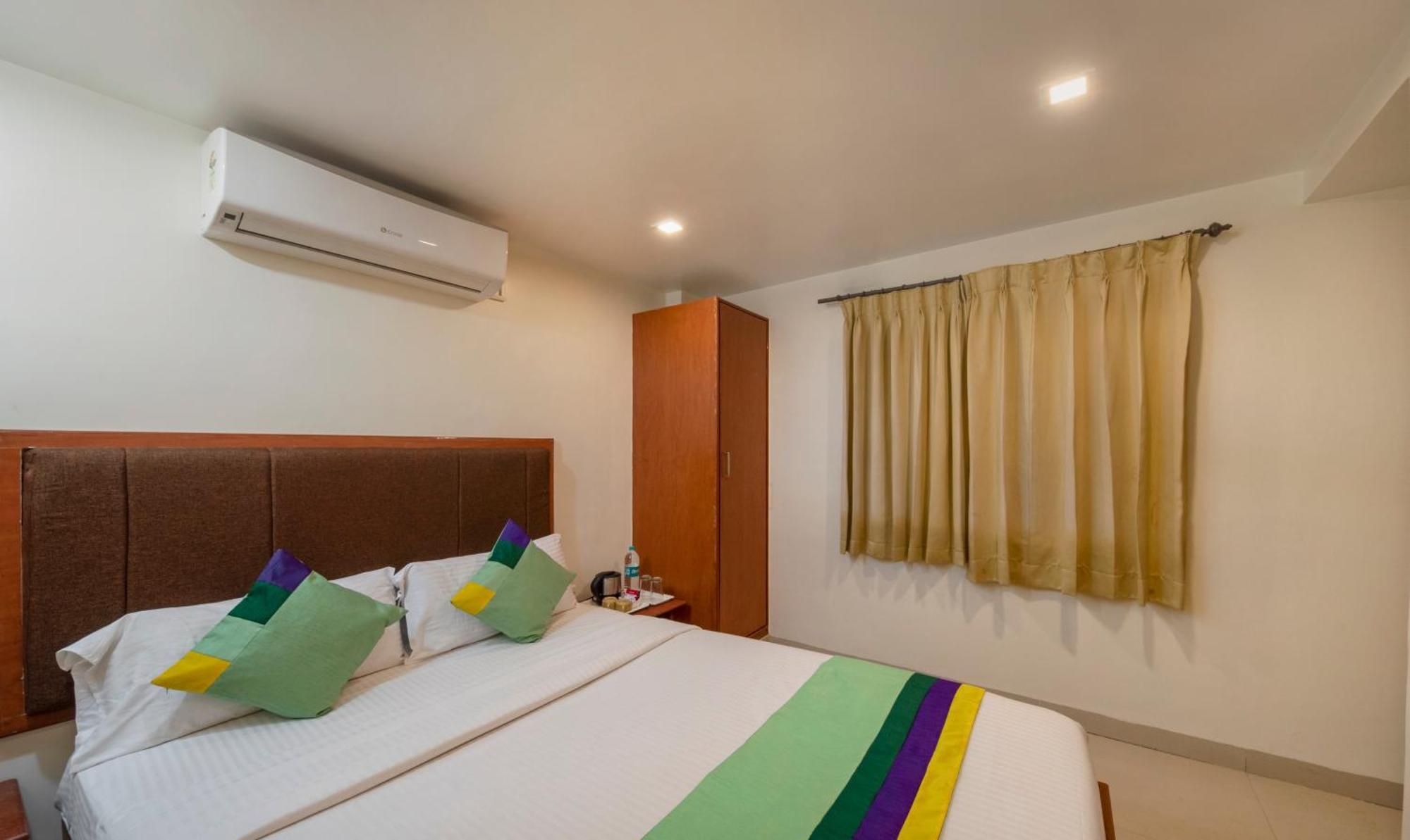 Treebo Sam Residency Hotel Coimbatore Exterior photo